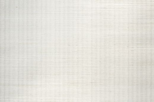 Bark Raffia Wallpaper in Pearl – elegant pearl grey tones with textured surface for interior design