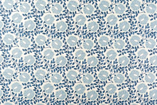 Blue tonal refined paisley print in soft floral motifs, offering a relaxed yet sophisticated tone to interiors.