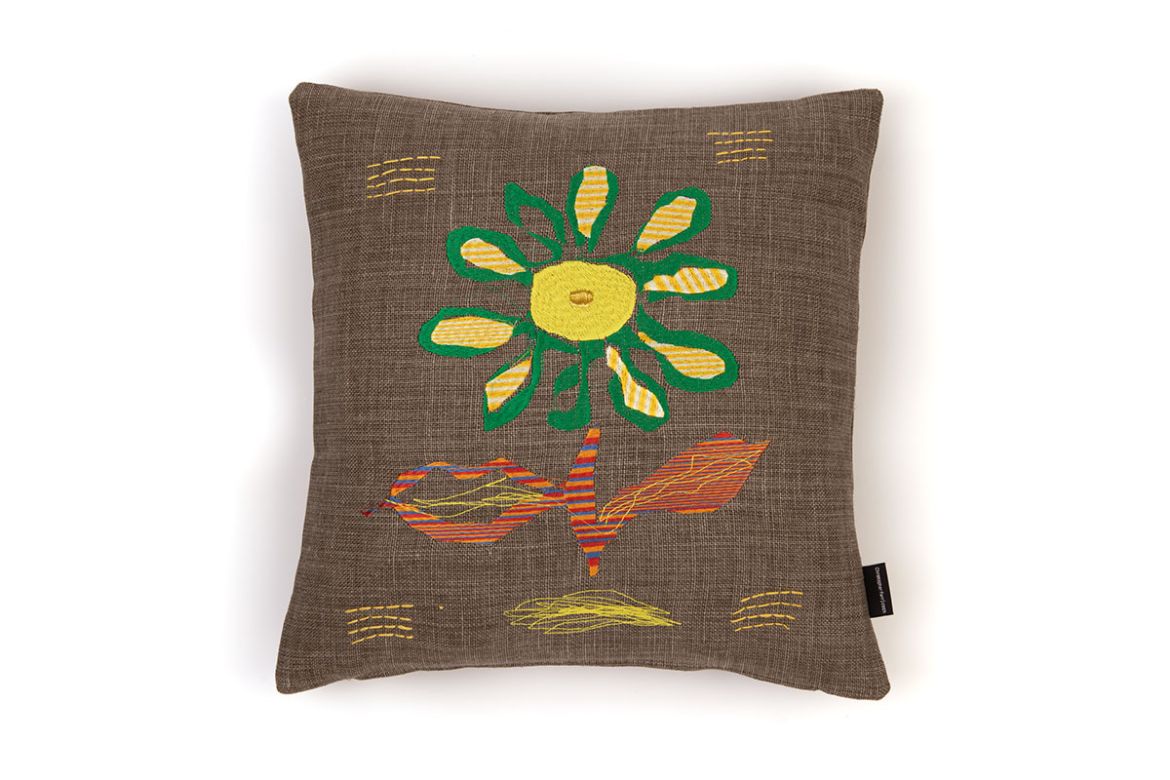 Picture of Alice Kettle Yellow Tiger Flower A Cushion