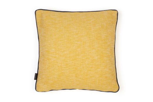Picture of Frieda Lemon with Vertelli Azzurro Piping Cushion