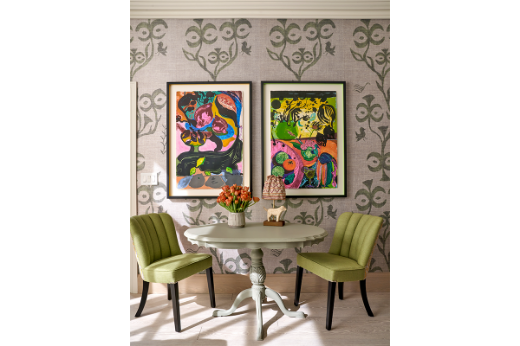 Monsoon moss raffia wallpaper by Kit Kemp. Interior by Kit Kemp at Warren Street Hotel, New York. Photography by Simon Brown.